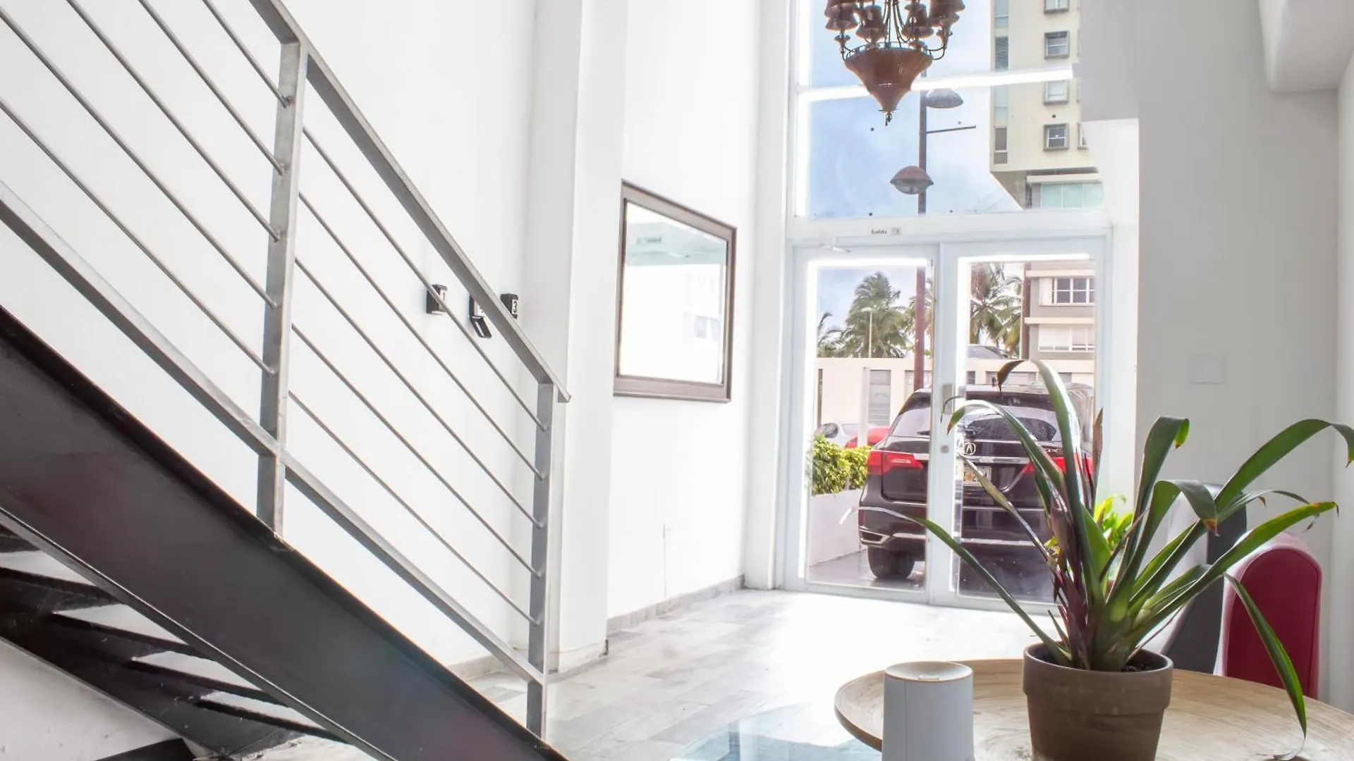 Apartment 3050 Place San Juan